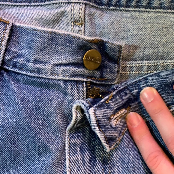 LL BEAN straight leg jeans - Picture 3 of 4